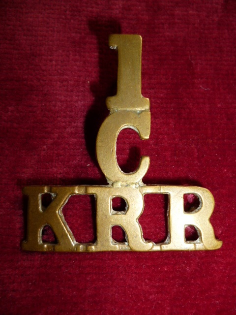 1/CADET/KRR Brass Shoulder Title Badge, Westlake 1299